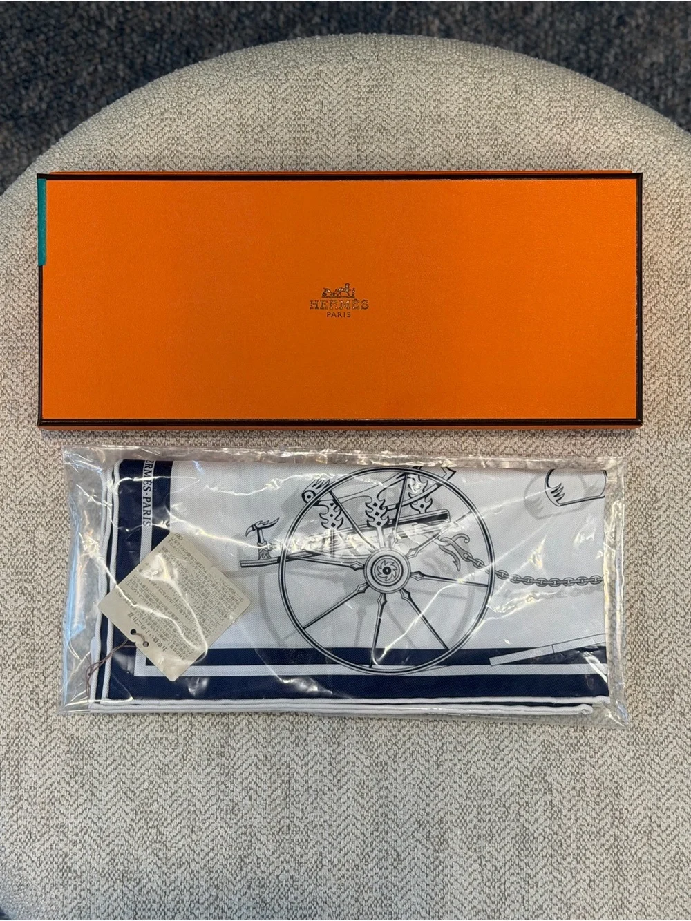 Authentic Hermes Hermès Voitures en Equilibre 45 Silk Scarf Navy and White